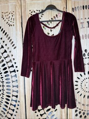 Women's Velvet Long-Sleeve Skater Dress - Burgundy